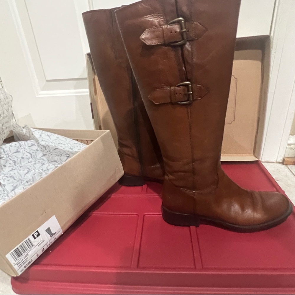 Clarks Mullin Spice Tan Leather Boots Size 8M